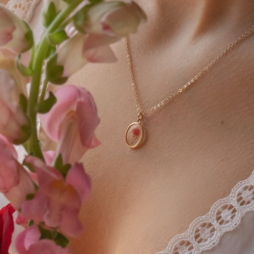 Collier de fleurs de naissance Bloom
