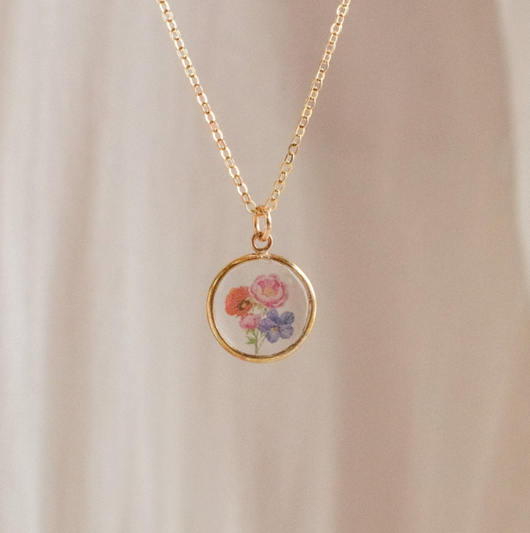 Family Birth Flower Bouquet Necklace