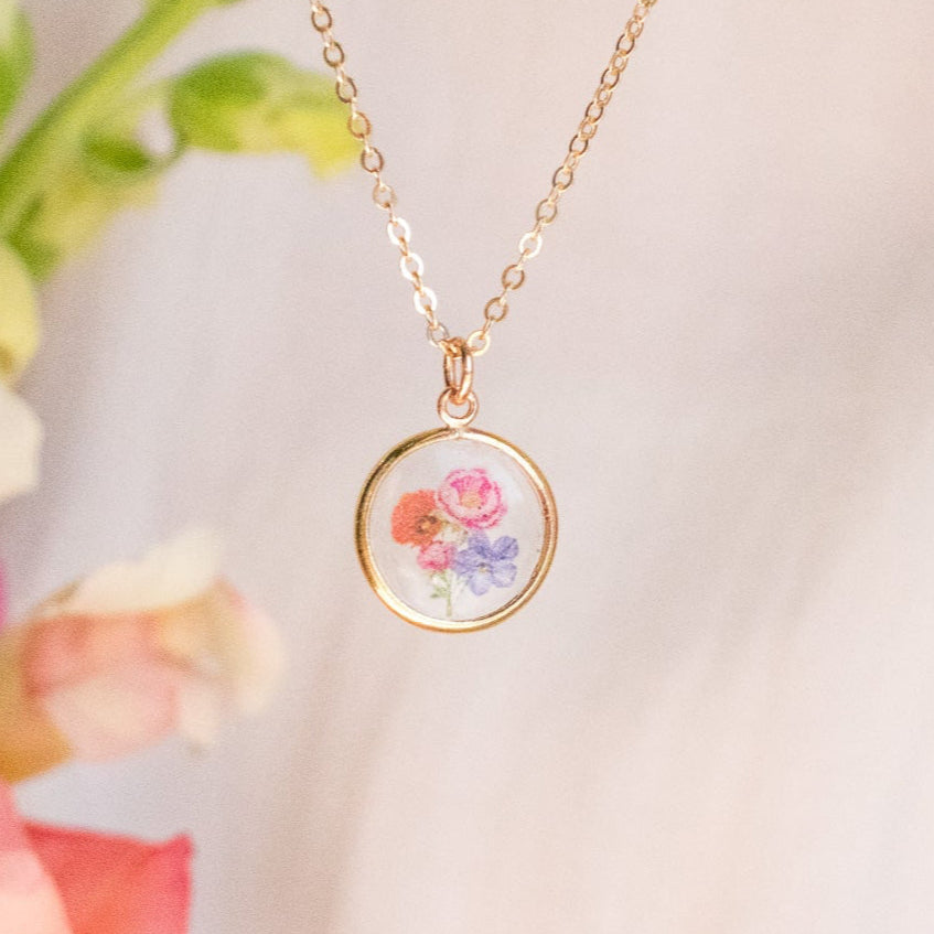 Family Birth Flower Bouquet Necklace