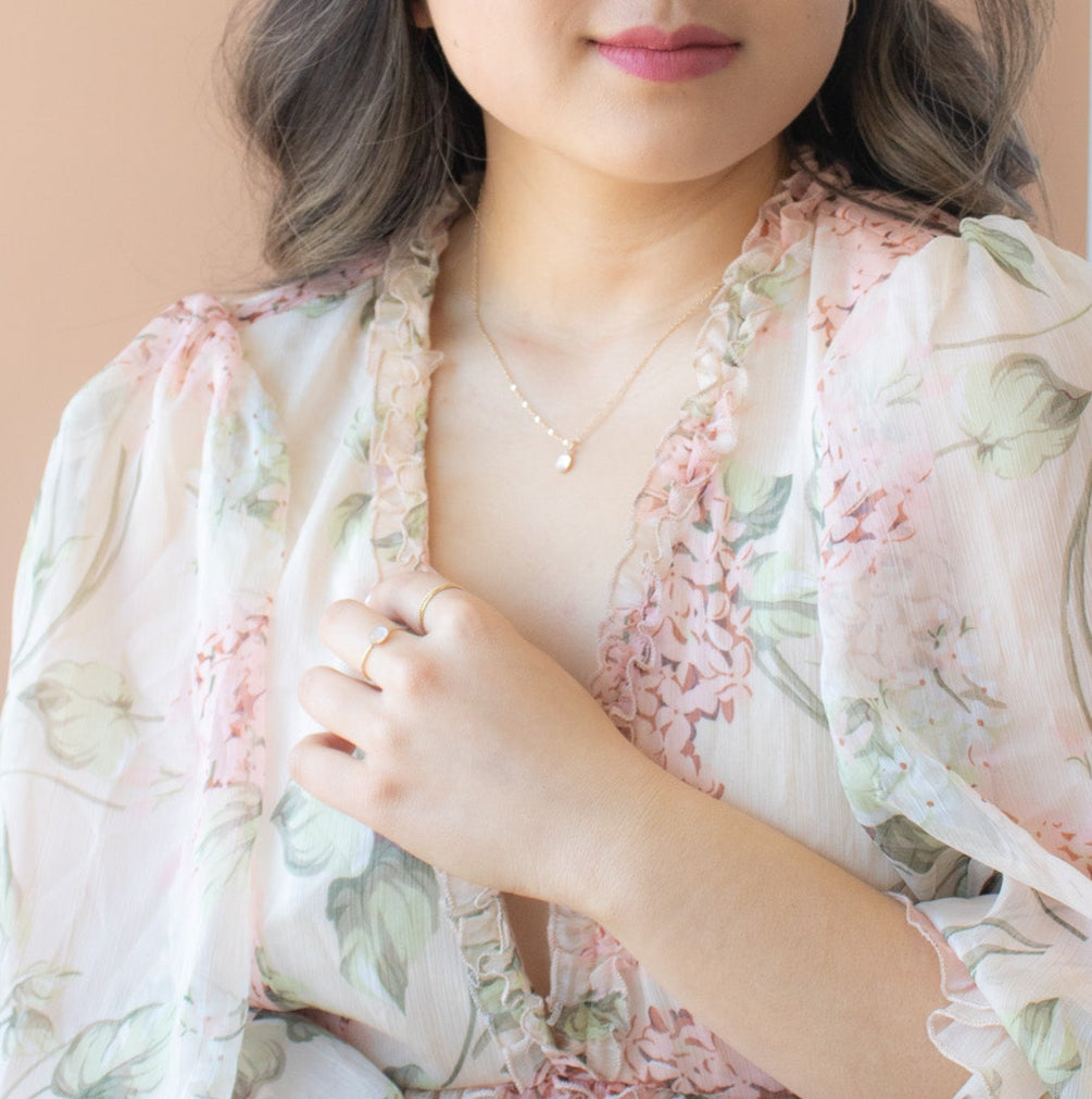 Anneau de pierres précieuses ovales