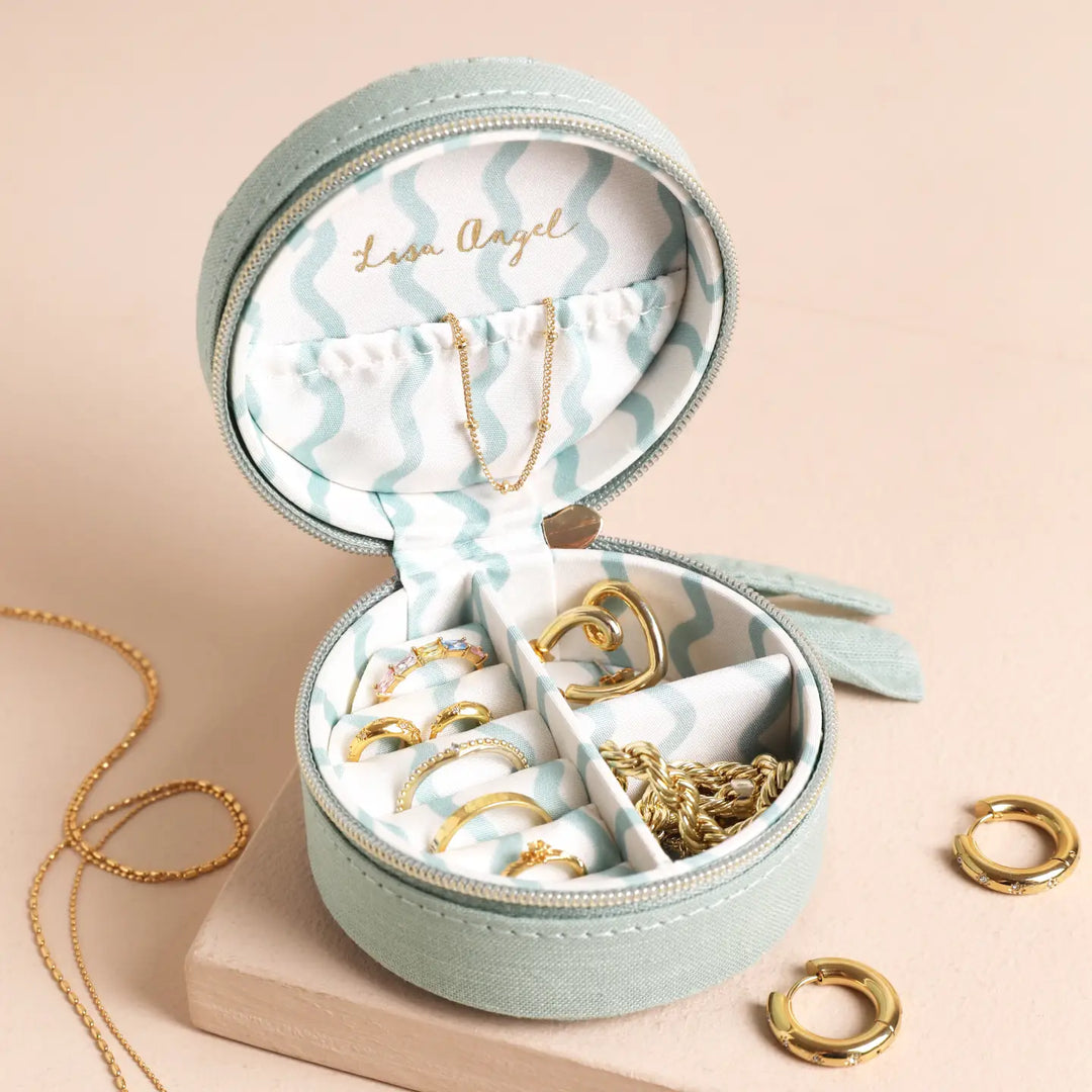 Quilted Mint Round Jewelry Case