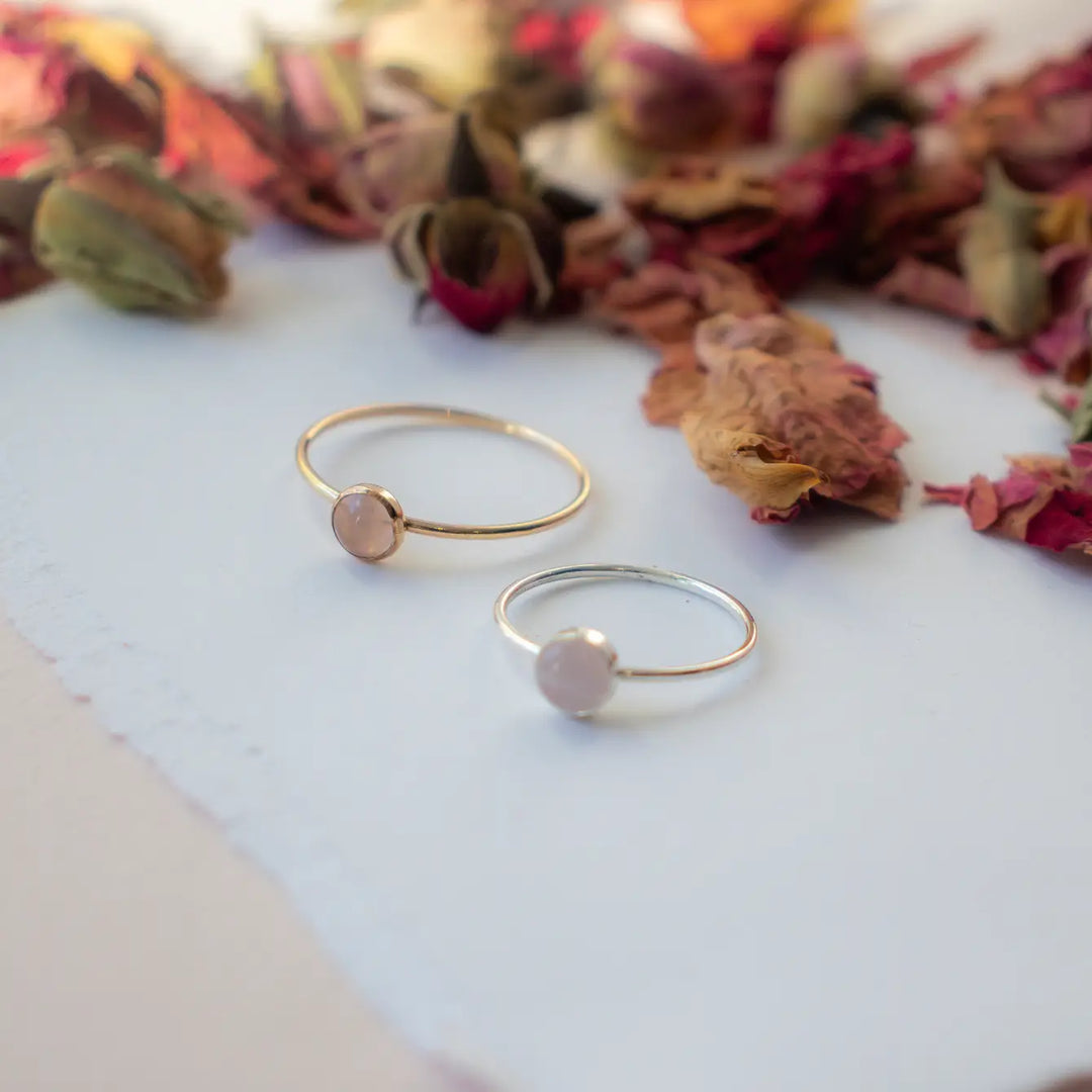 Anneau de pierres précieuses de quartz rose