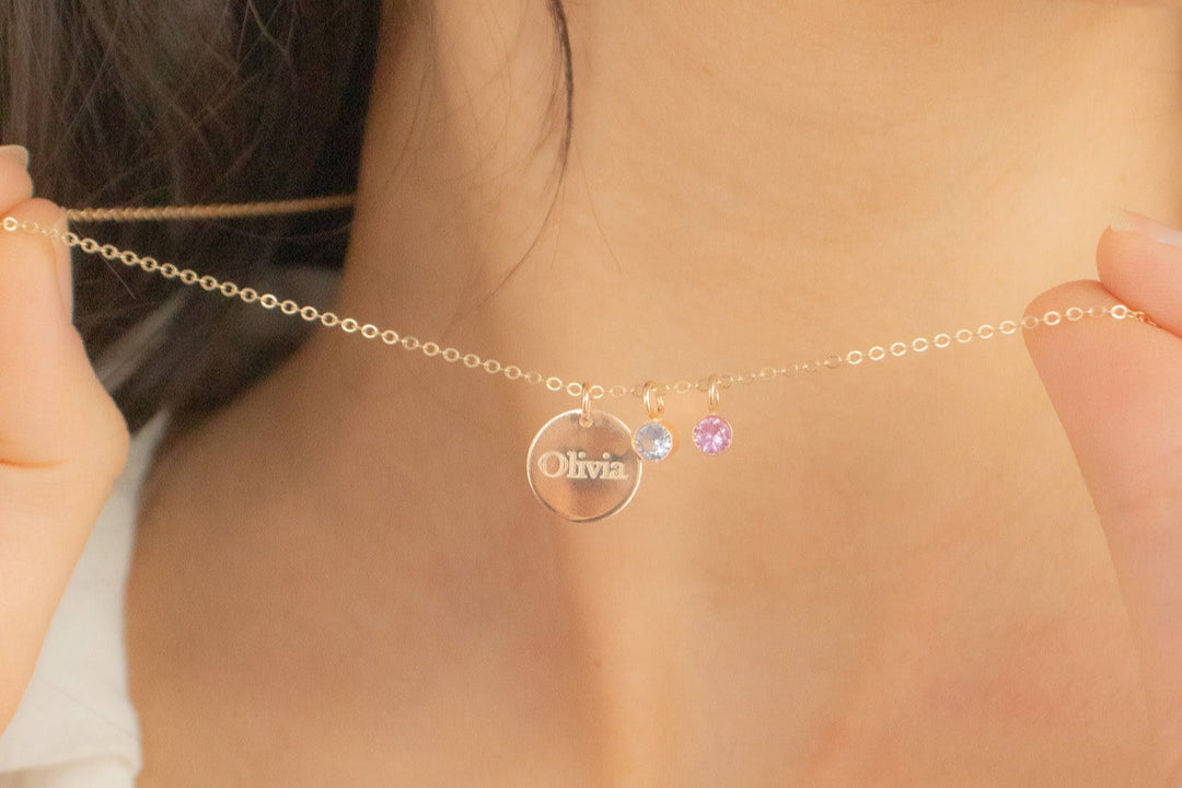Collier avec nom et pierre de naissance - Moyen