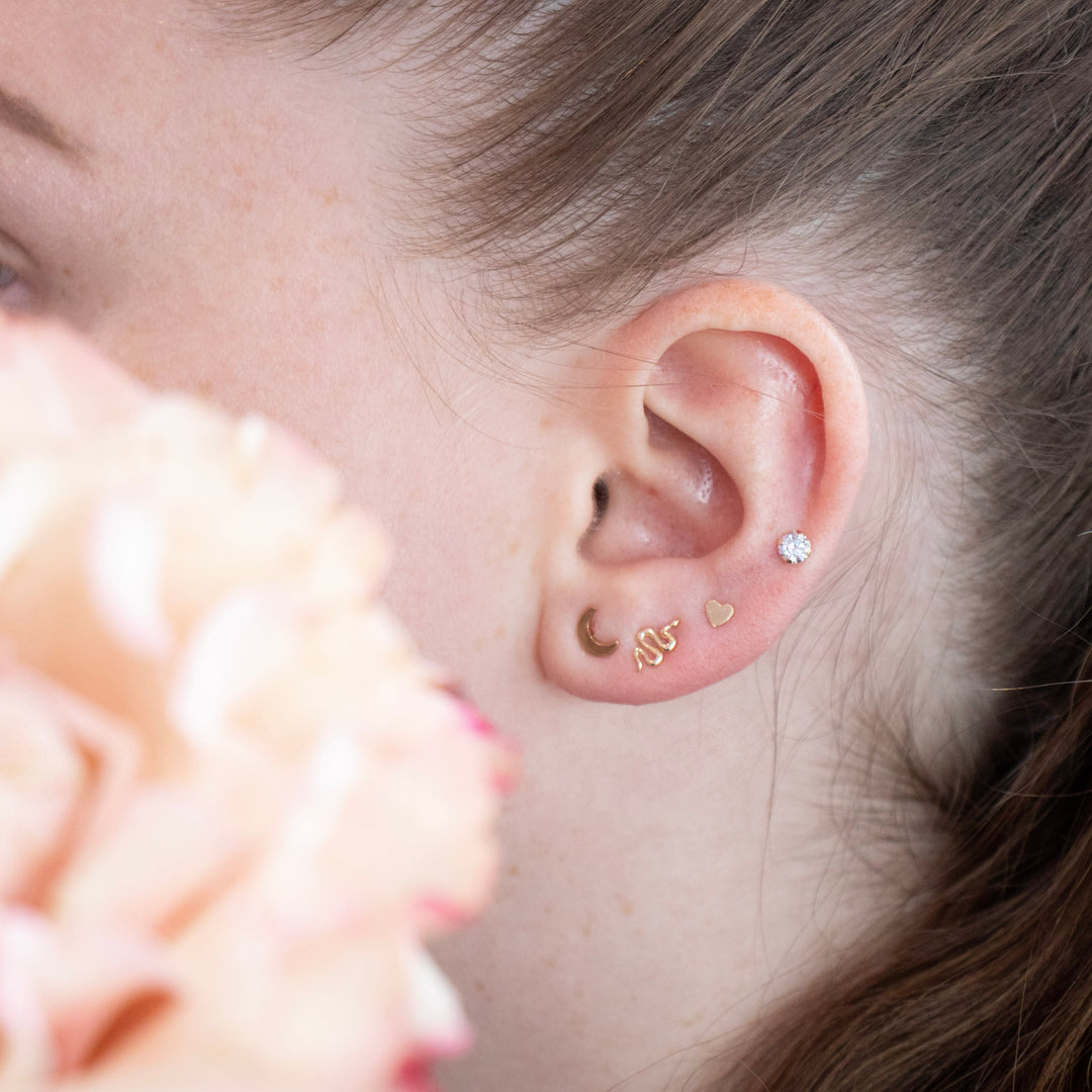 Clous d'oreilles serpent en or massif 14 carats (dos papillon)