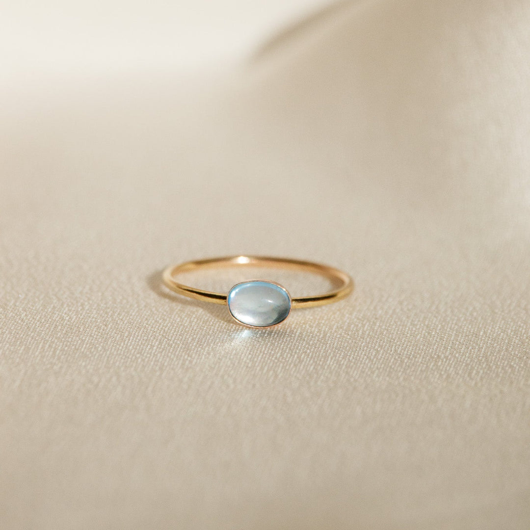 Bague en topaze bleue
