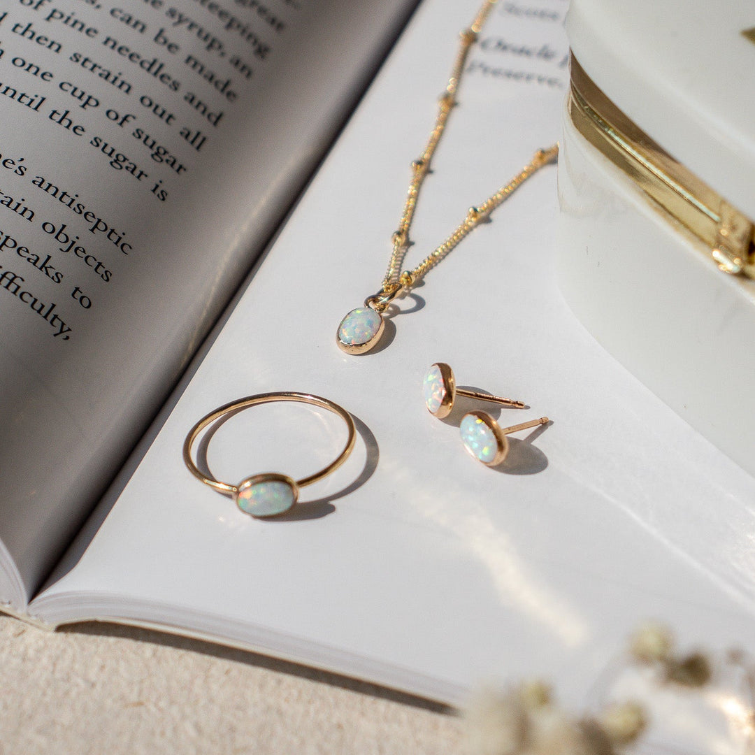 Bague ovale en opale