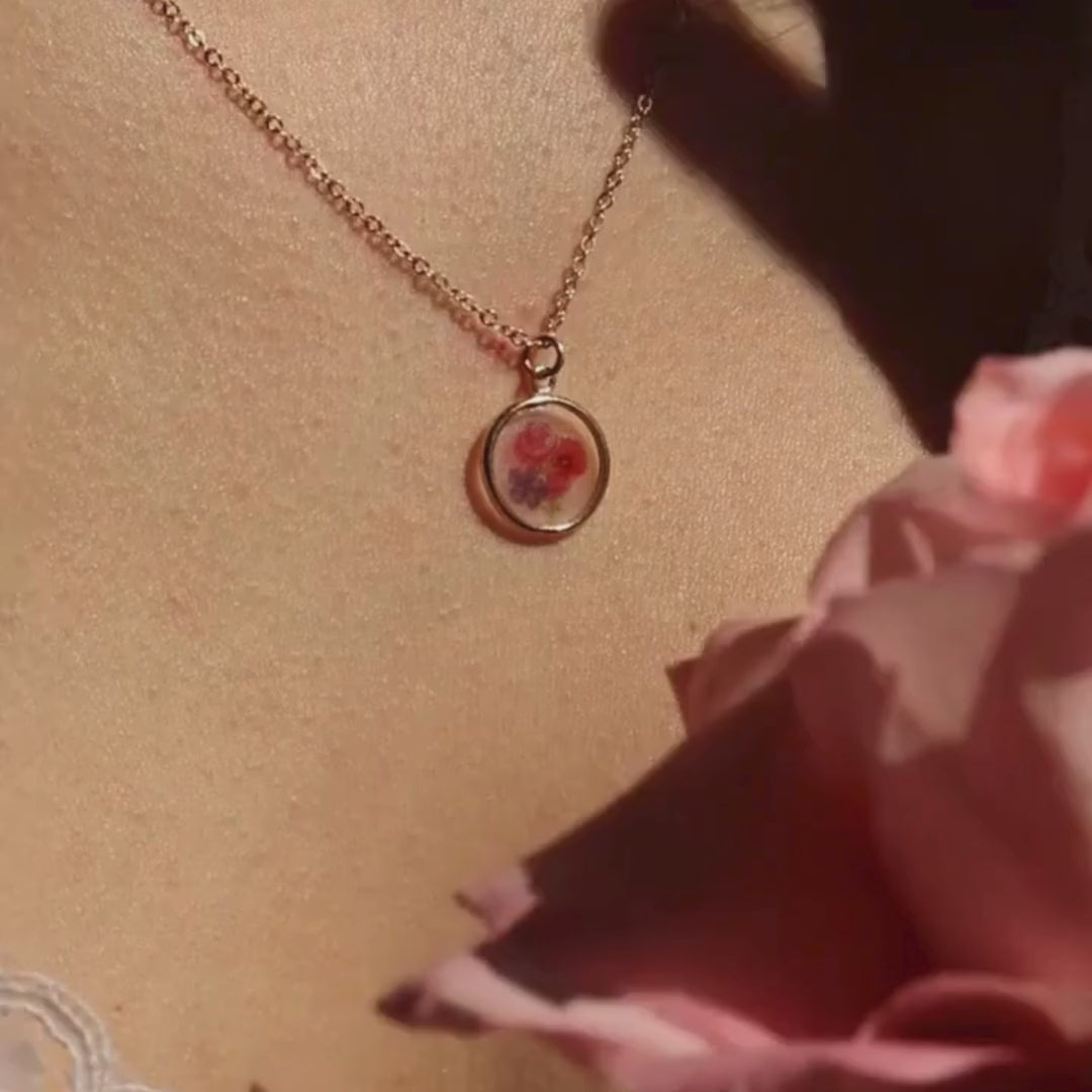 Family Birth Flower Bouquet Necklace