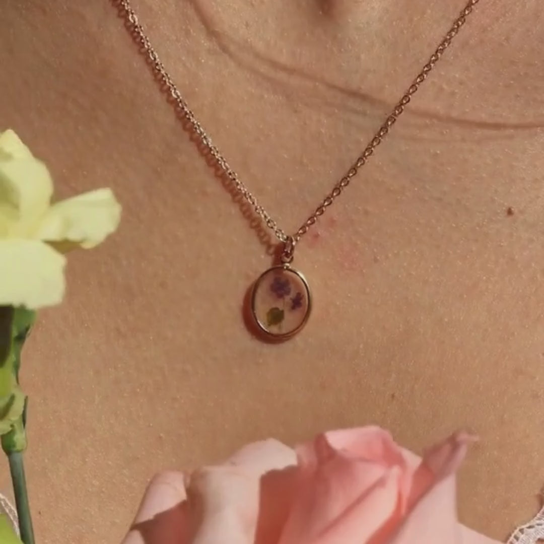 Collier de fleurs de naissance Bloom