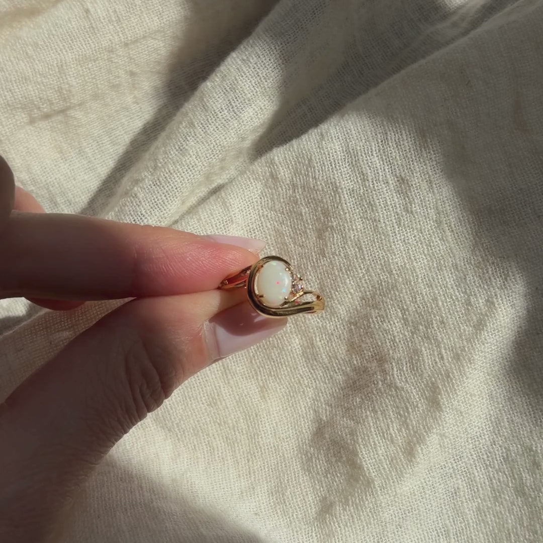 Vintage Faux Opal Gold Tone Ring