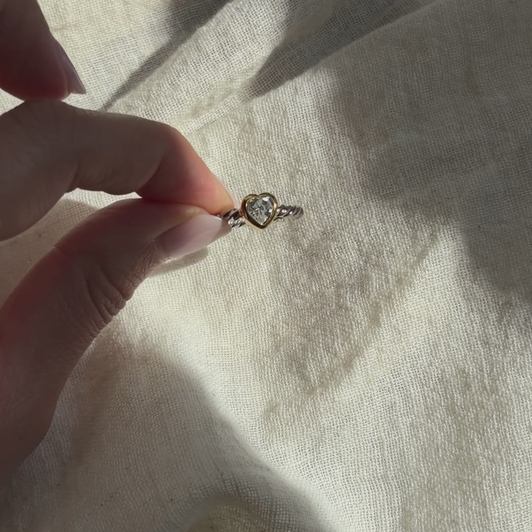 Vintage Two Toned Heart Ring