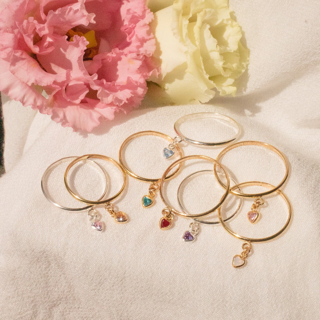 Bague en or avec pierre de naissance