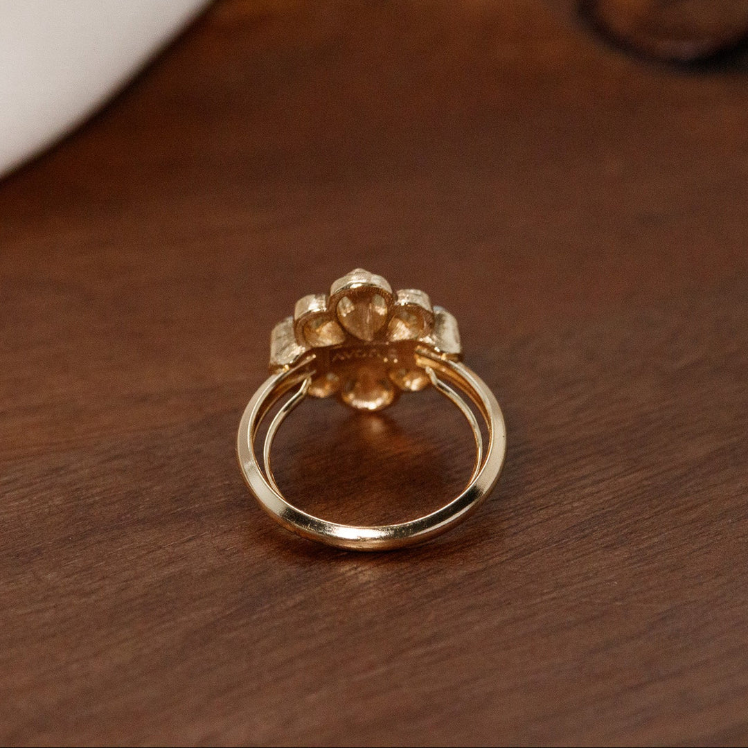 Vintage Avon Versailles Faux Emerald & Pearl Ring