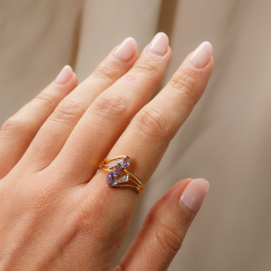 Vintage Avon Simulated Tanzanite Triple Marquise Ring