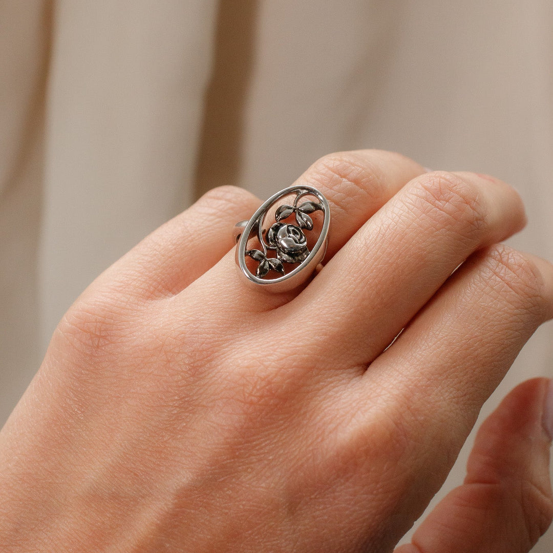Bague vintage Rosamonde d'Avon