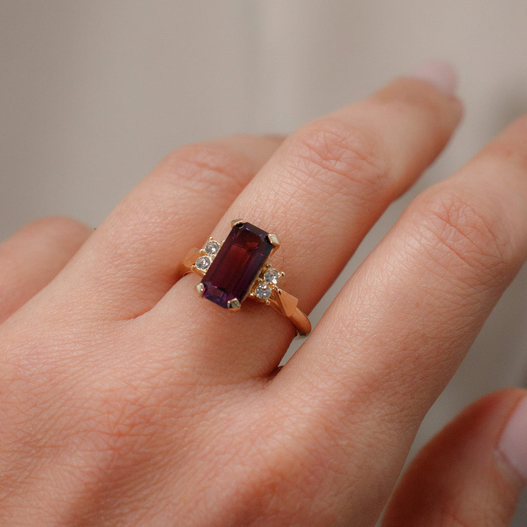 Vintage Avon Faux Amethyst Glass Ring