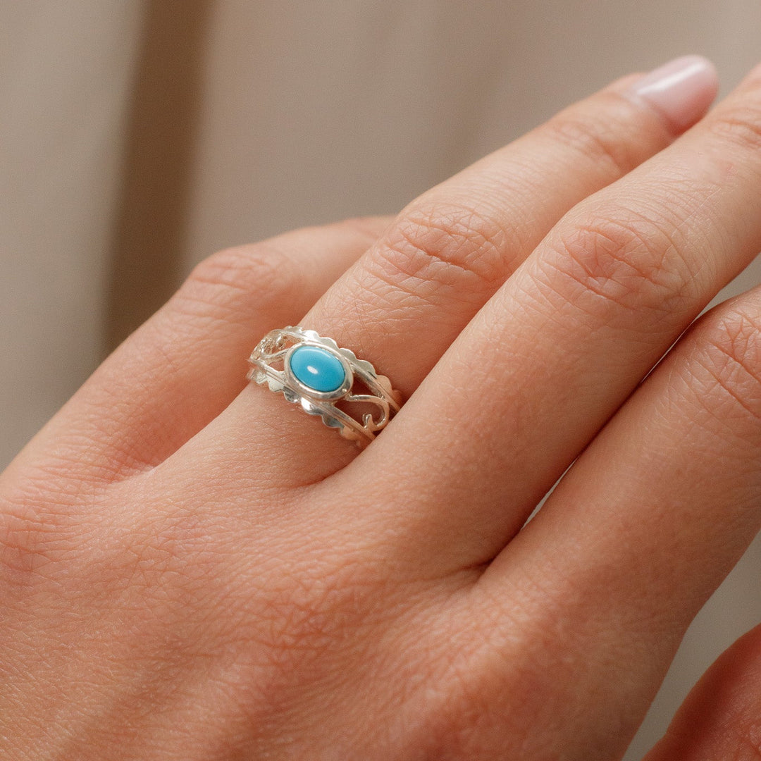 Vintage Sterling Silver Turquoise Ring