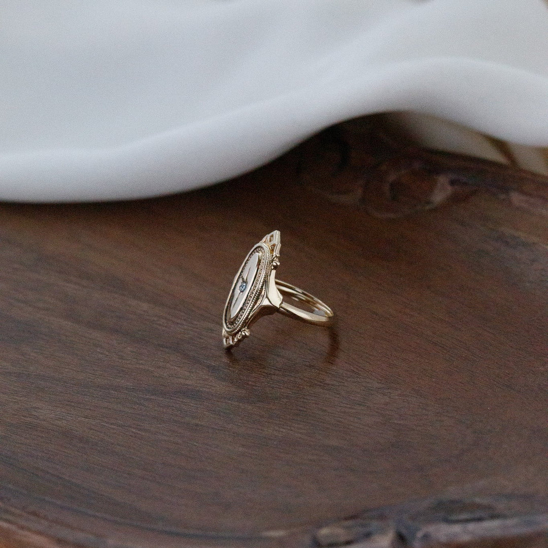 Vintage Avon Kensington Ring