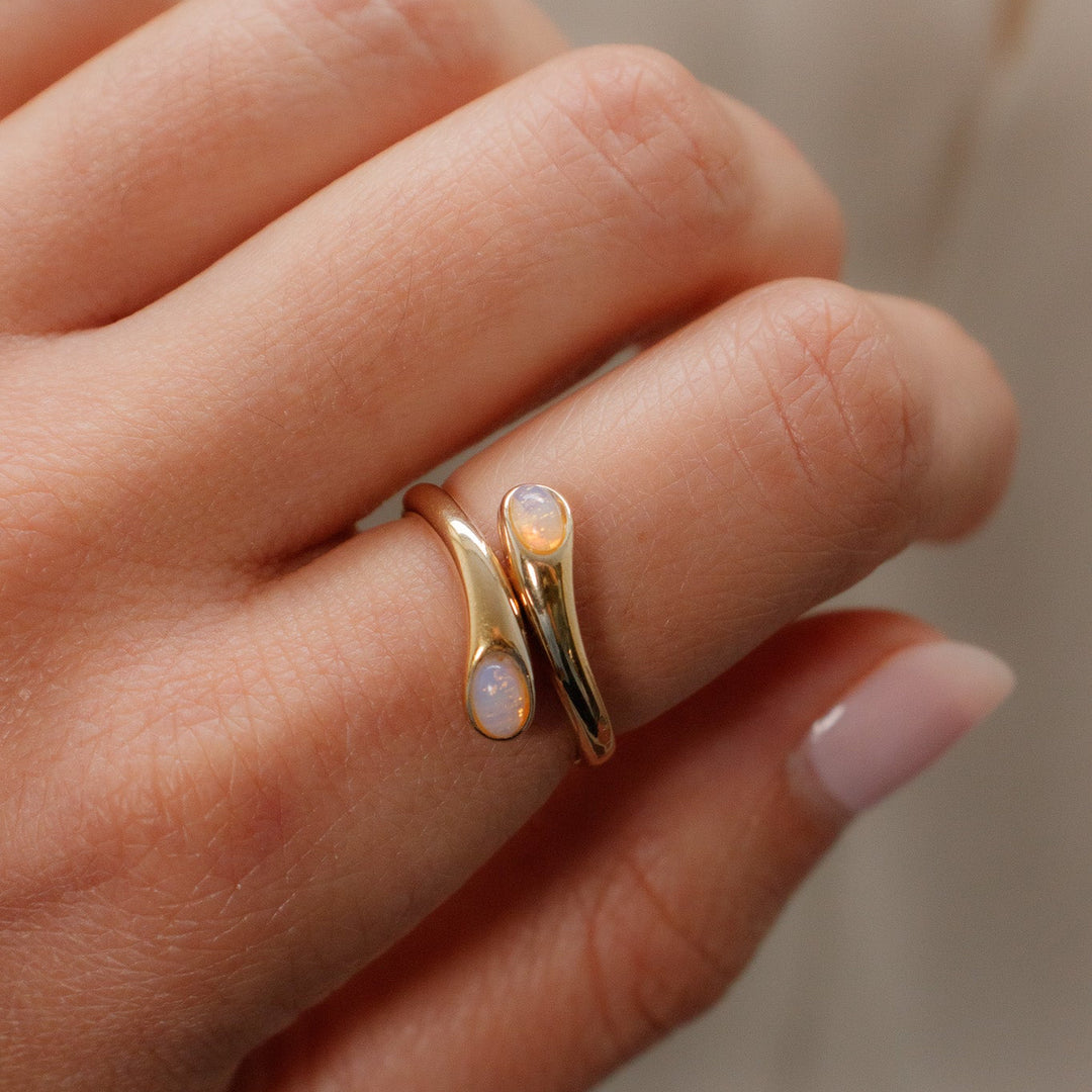 Vintage Avon Double Opal Ring