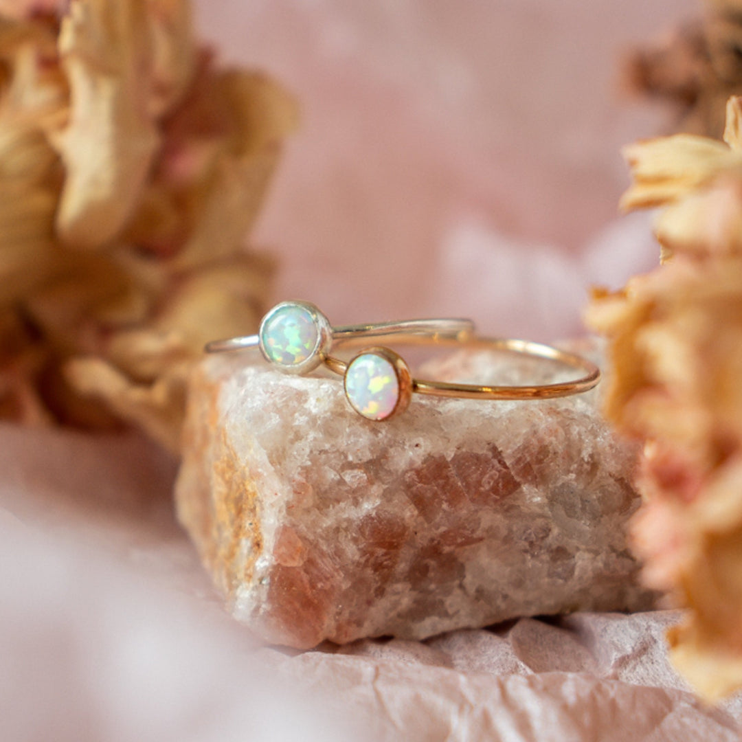 Anneau de pierre gemme d'opale