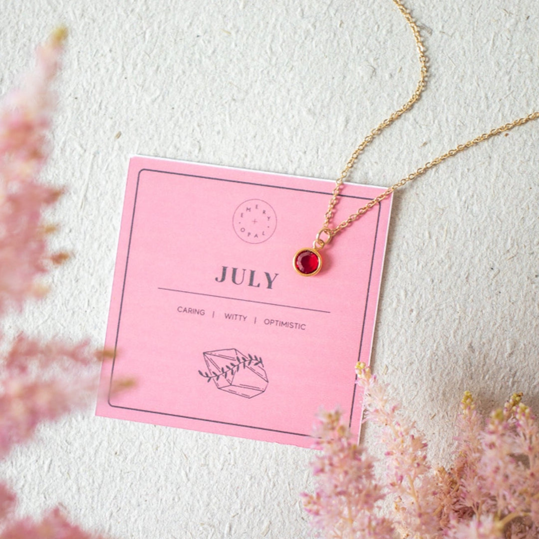 Collier avec pierre de naissance