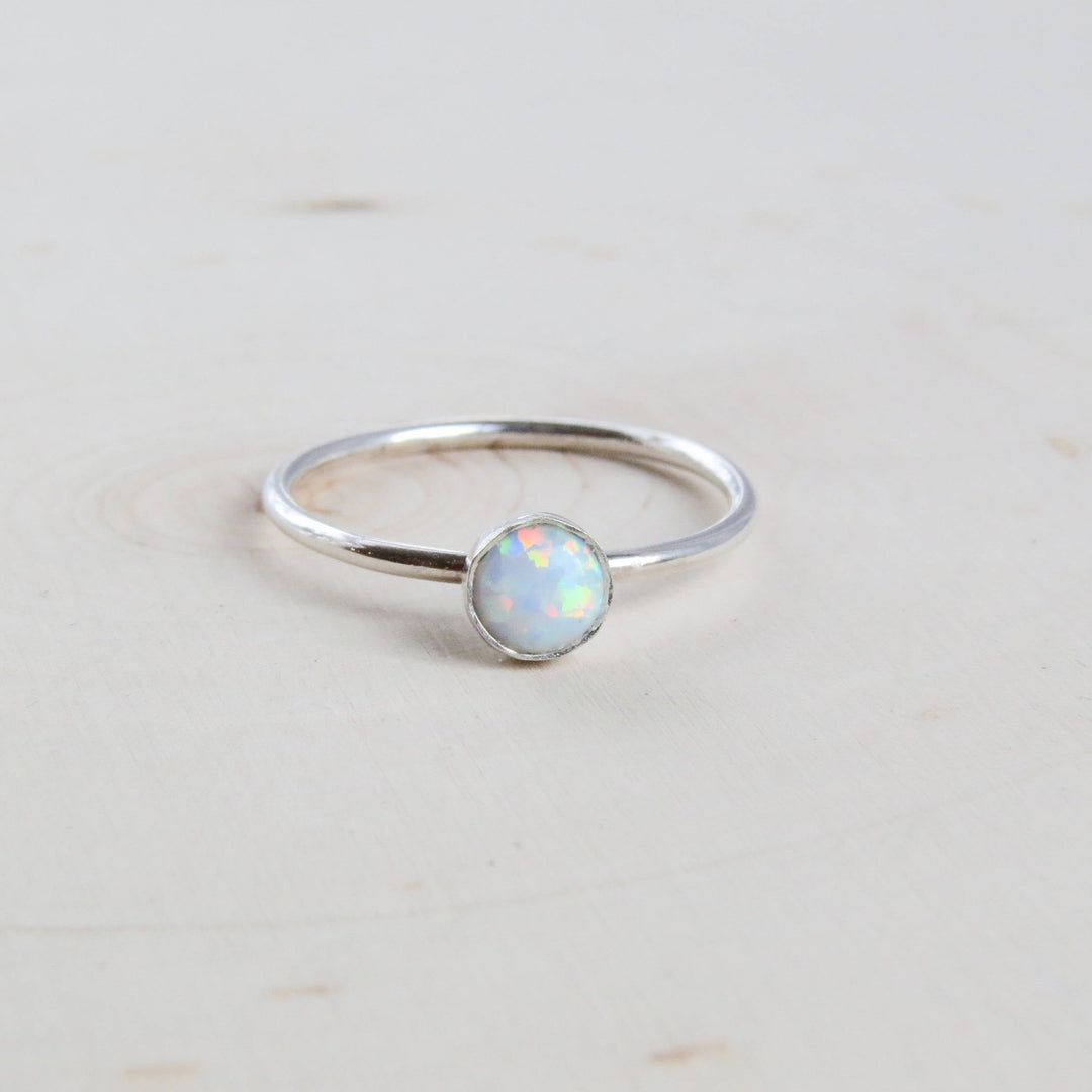 Anneau de pierre gemme d'opale