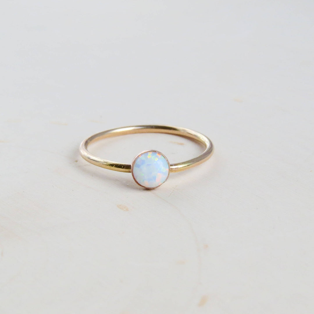 Anneau de pierre gemme d'opale